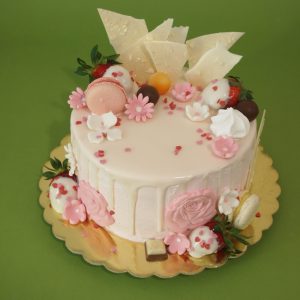 Ягоди и френски макарони